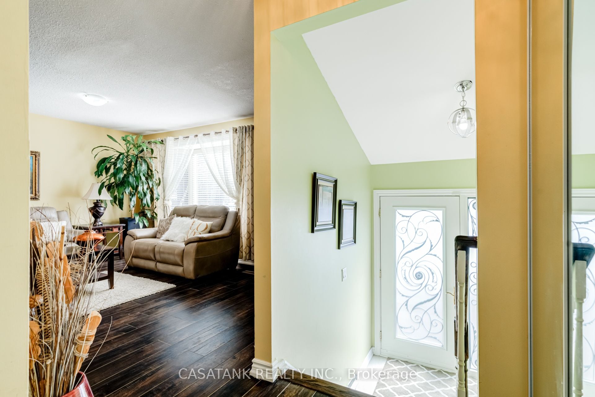 Additional image 6 of 40 Salisbury Circle, Brampton, ON, L6V 2Z5