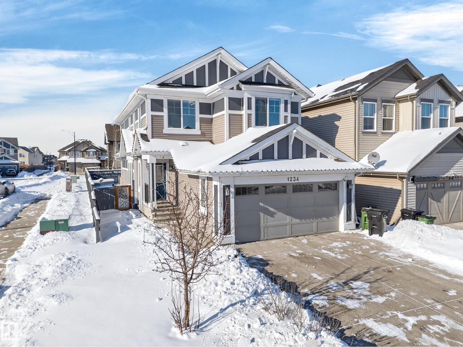 1234 Daniels Crescent SW, Edmonton, AB, T6W3V6
