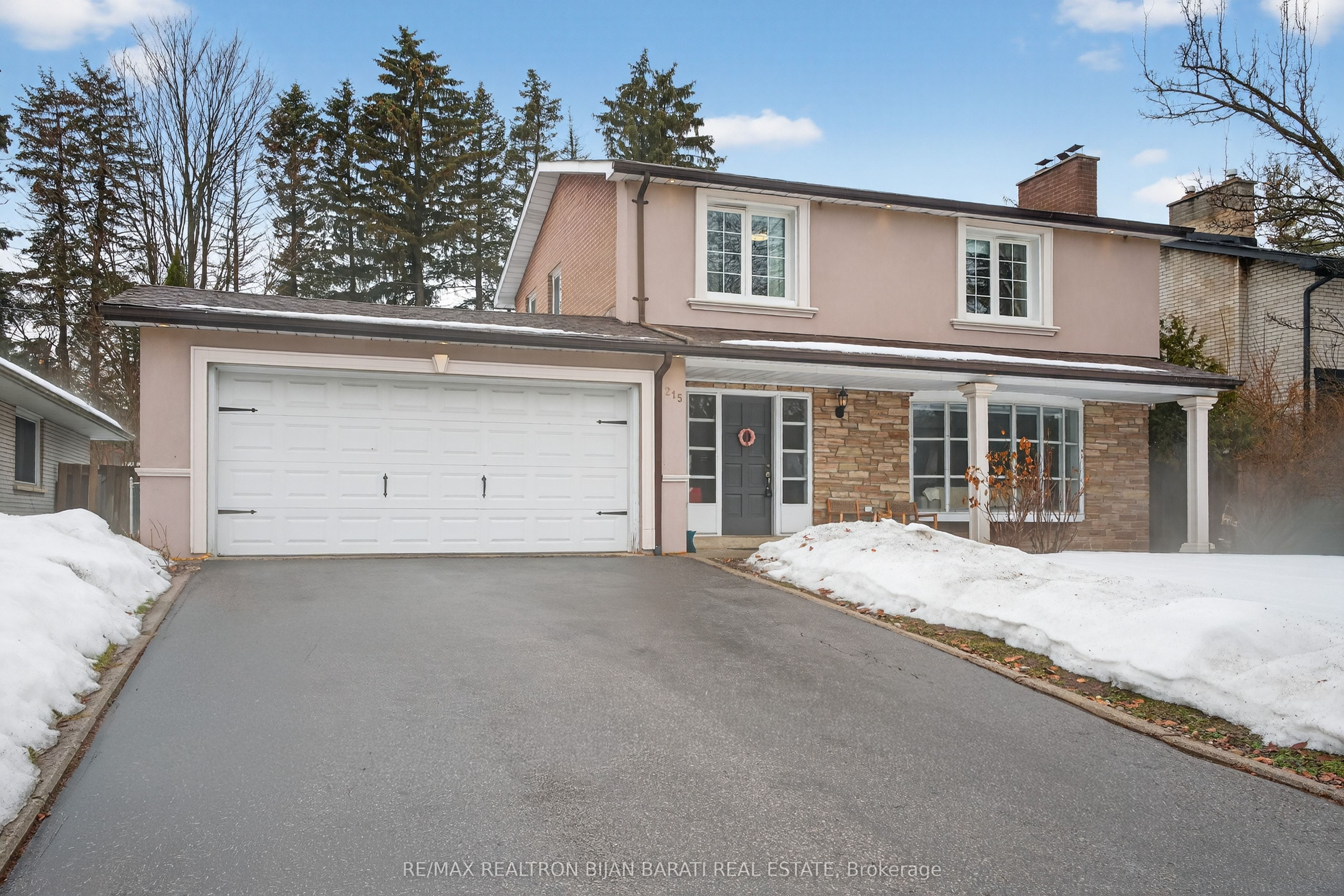 215 Grandview Avenue, Markham, ON, L3T 1J3