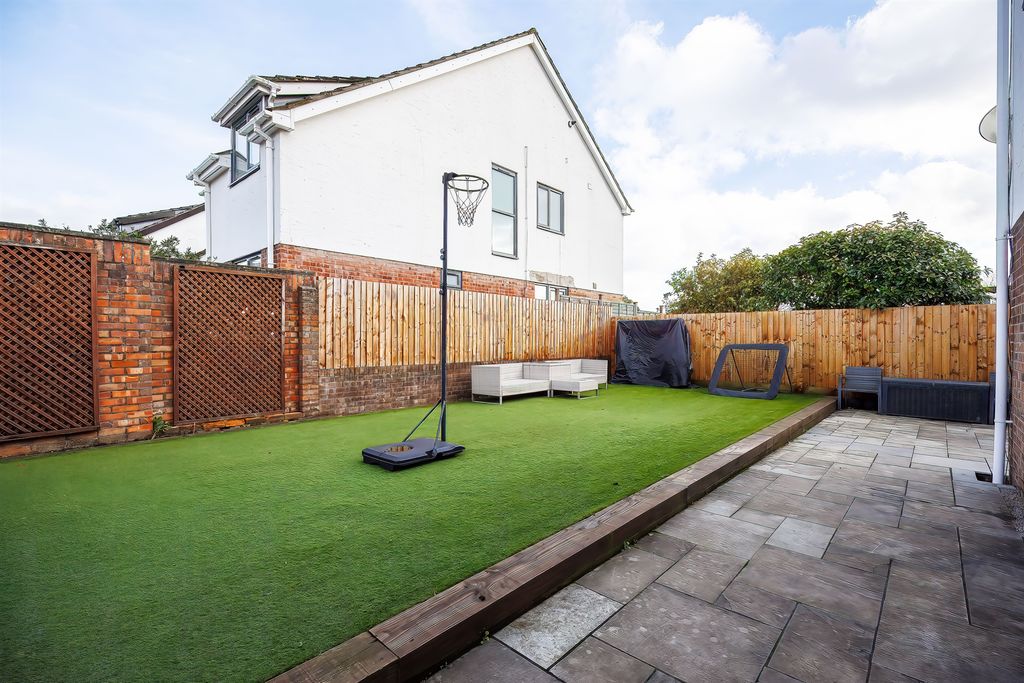 Additional image 17 of 4 bed detached house for saleChartwell Drive, Lisvane, Cardiff CF14
