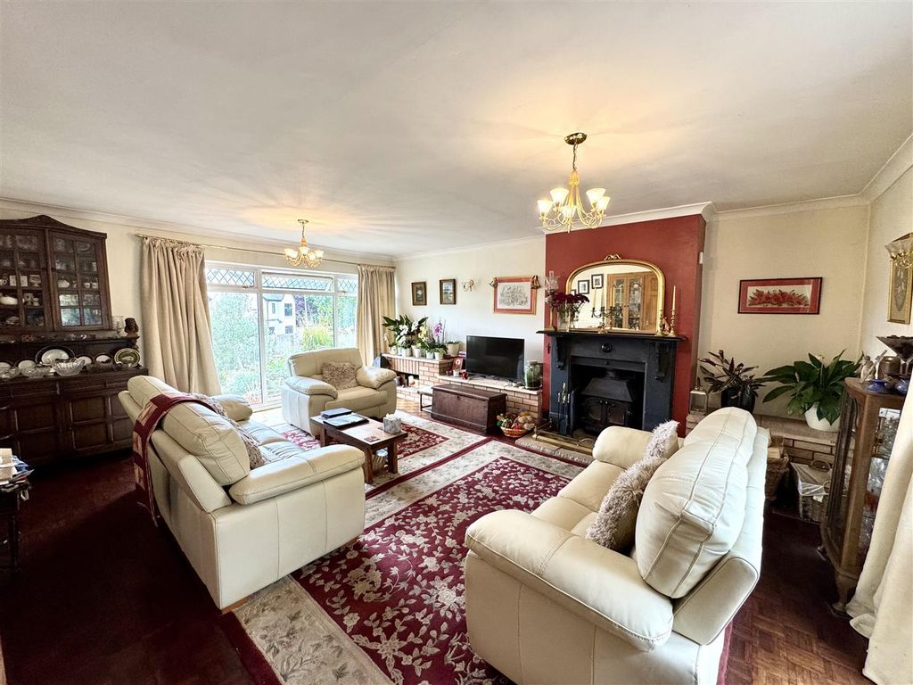 Additional image 2 of 5 bed detached bungalow for saleLlanwern, Newport NP18
