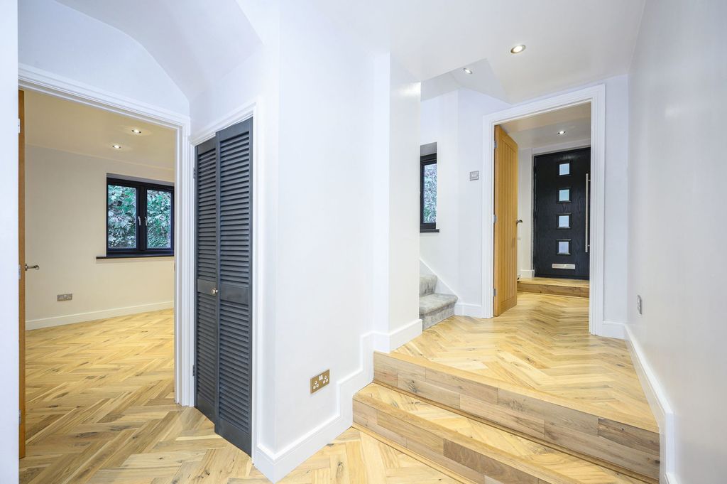 Additional image 12 of 5 bed detached house for saleWhitebrook, Monmouth NP25