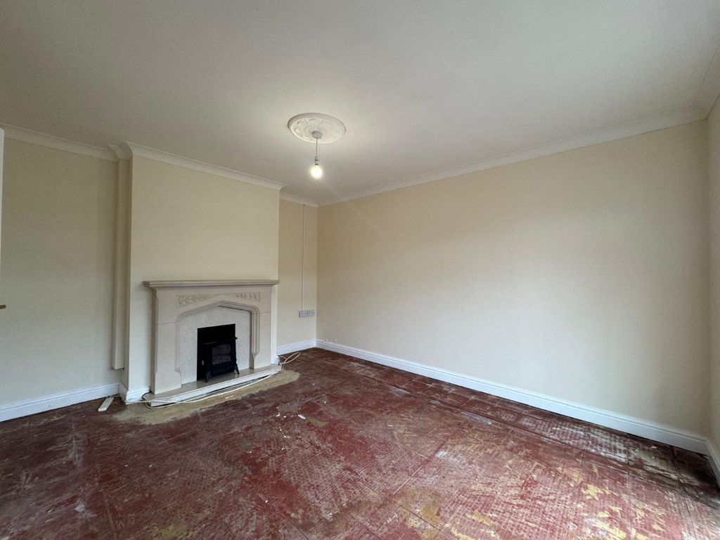 Additional image 3 of 3 bed bungalow for saleLakeside, Little Lane, Beaufort, Ebbw Vale NP23