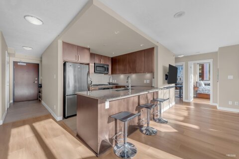 Additional image 7 of 705-2978 Glen Drive, Coquitlam, BC, V3B 0C3