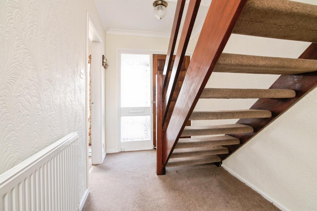 Hopkins Drive, West Bromwich photo 5