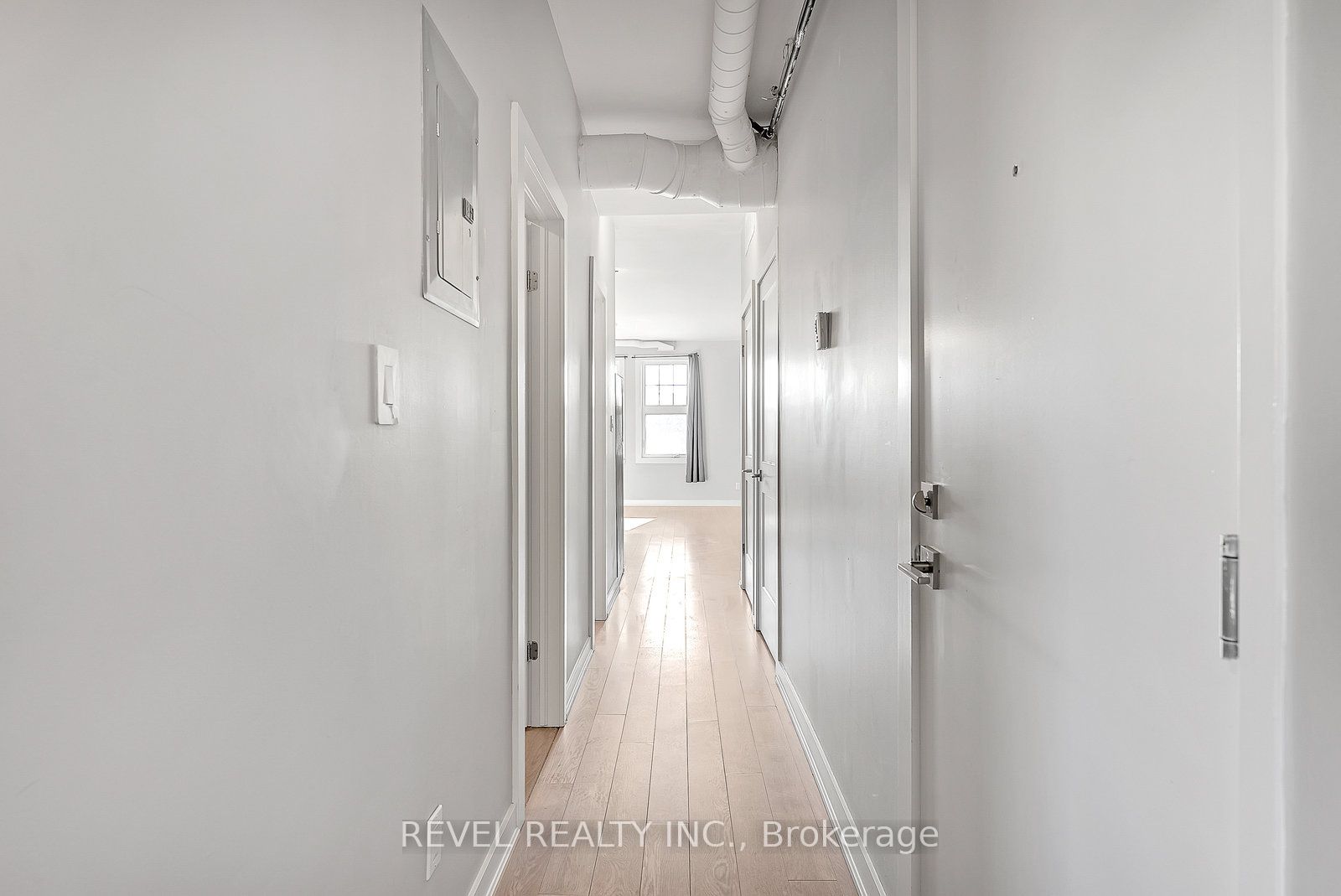 Additional image 5 of 302-657 Barton Street E, Hamilton, ON, L8L 3A3