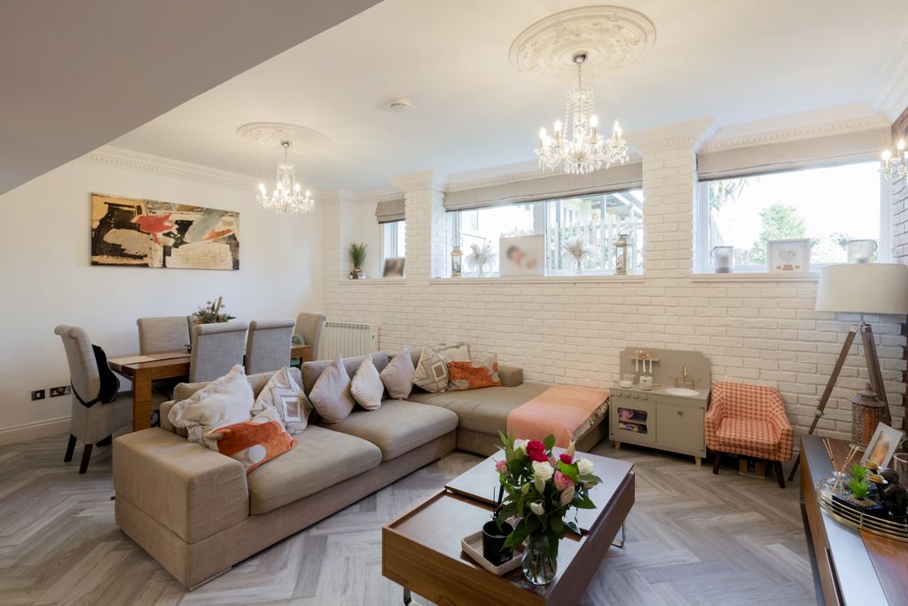 Additional image 14 of 3 bed flat for sale8 Clarendon Road, St. Helier, Jersey JE2