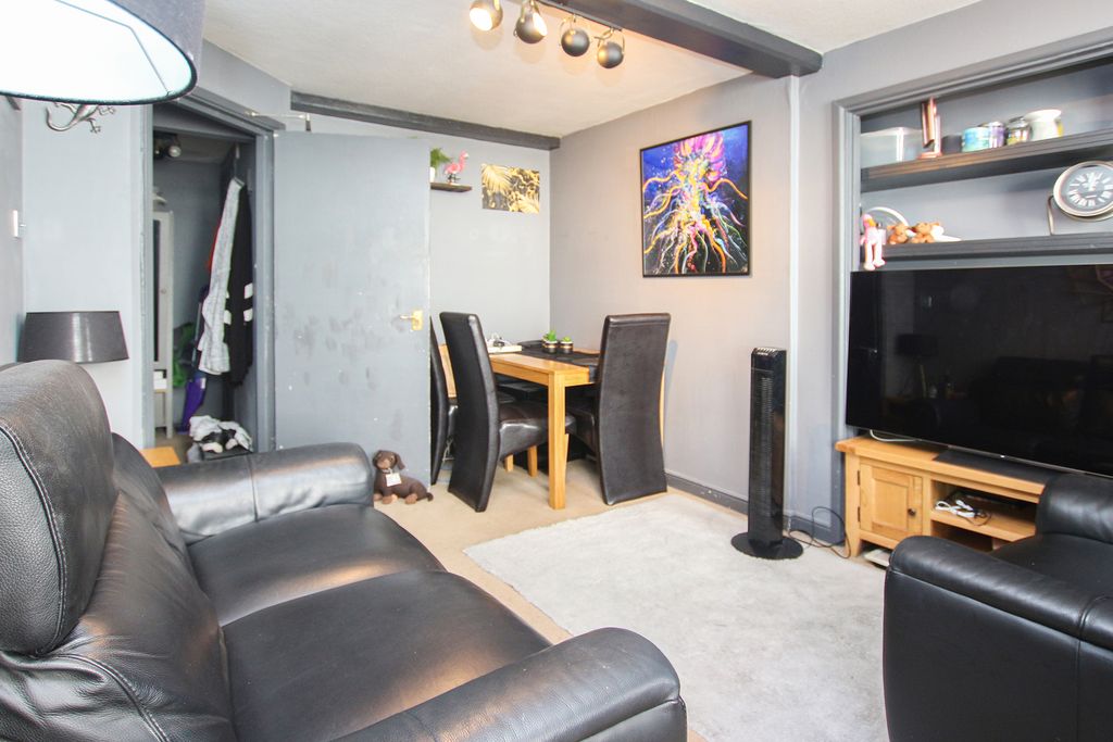 Additional image 2 of 1 bed property for sale28 Le Bordage, St Peter Port, Guernsey GY1