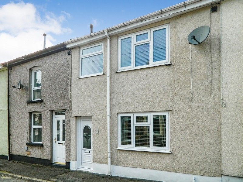 3 bed terraced house for saleGladstone Street, Blaina NP13