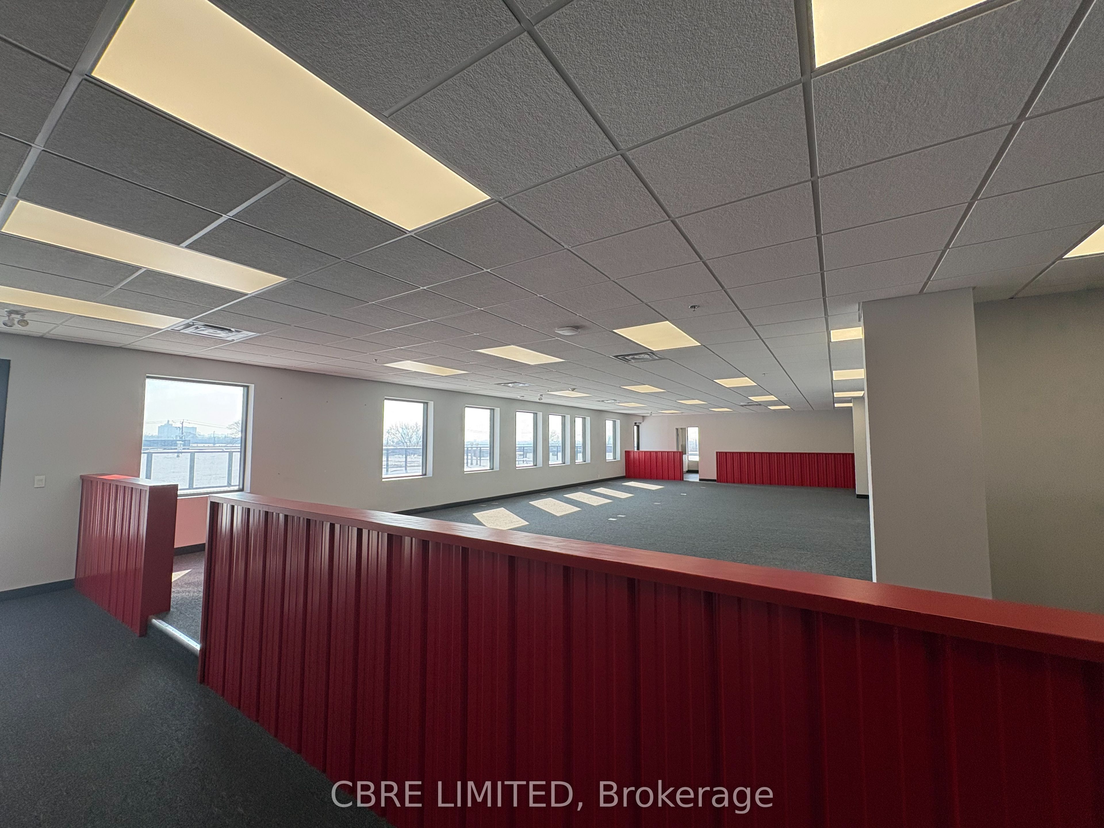 Unit 2-160 Bartley Drive, Toronto, ON, M4A 1E1 photo 5