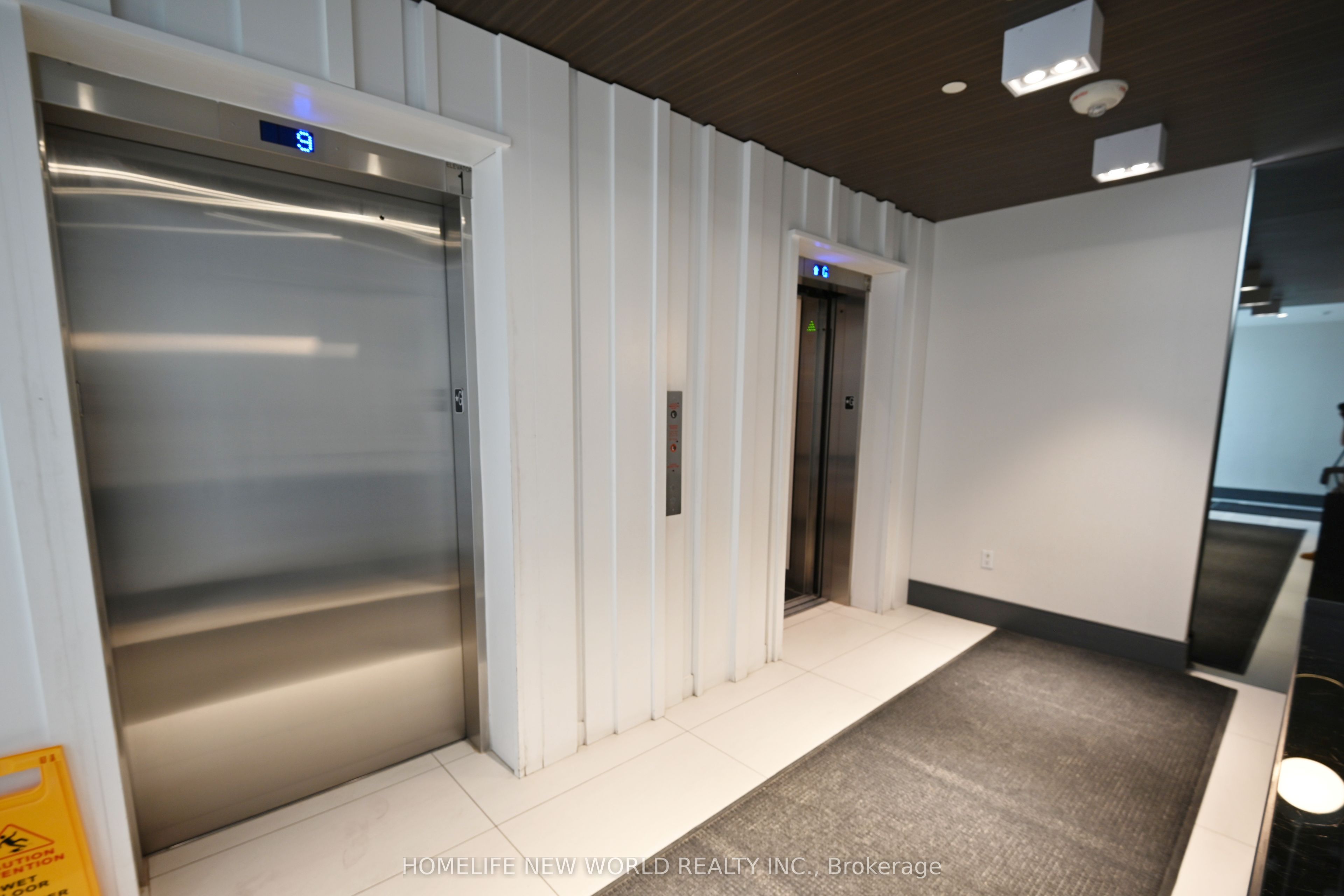 Additional image 5 of 910-10 De Boers Drive, Toronto, ON, M3J 0L6
