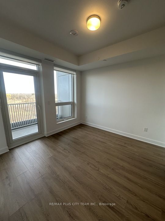 Additional image 3 of 721-3240 William Coltson Avenue, Oakville, ON, L6H 8C8