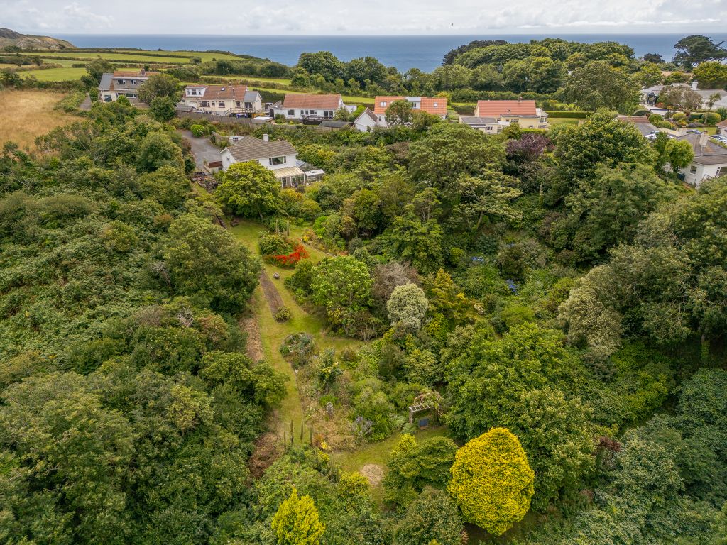 Additional image 2 of 5 bed detached house for saleRue De La Falaise, St. Martin, Guernsey GY4