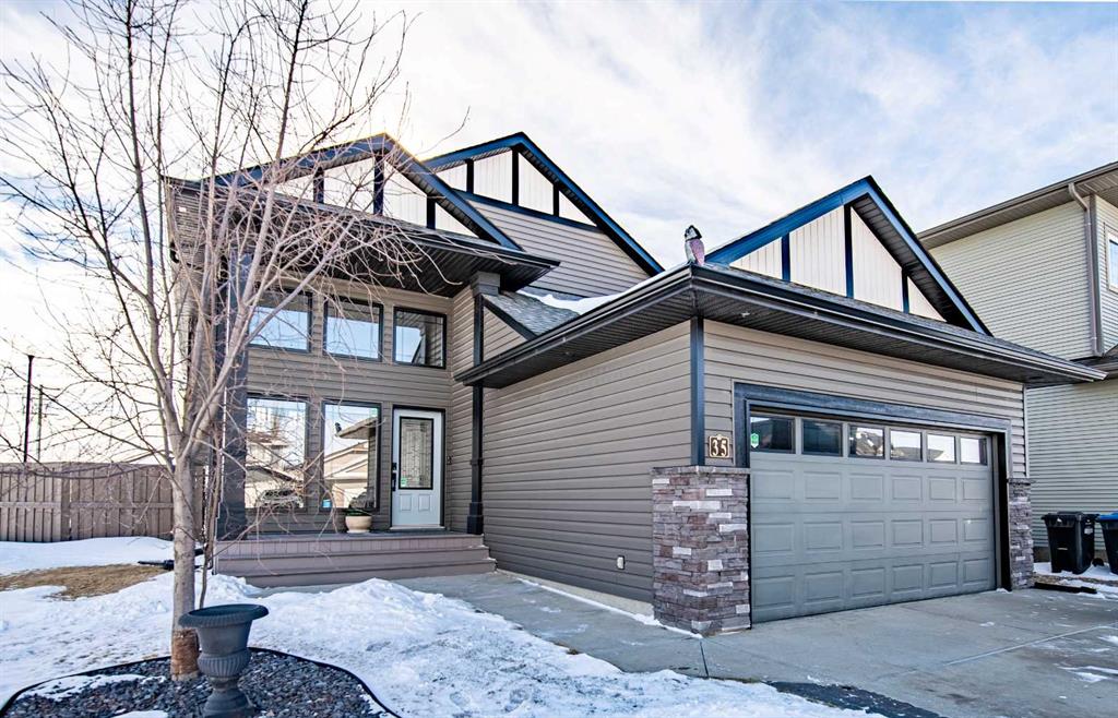 35 Bowman Circle, Sylvan Lake, AB, T4S 0H9