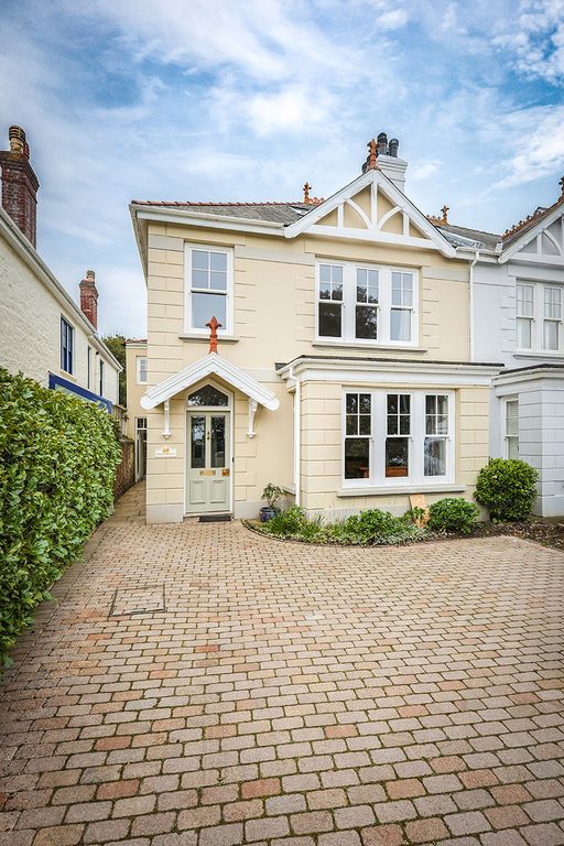 5 bed property for saleChaumont, St Peter Port, Guernsey GY1
