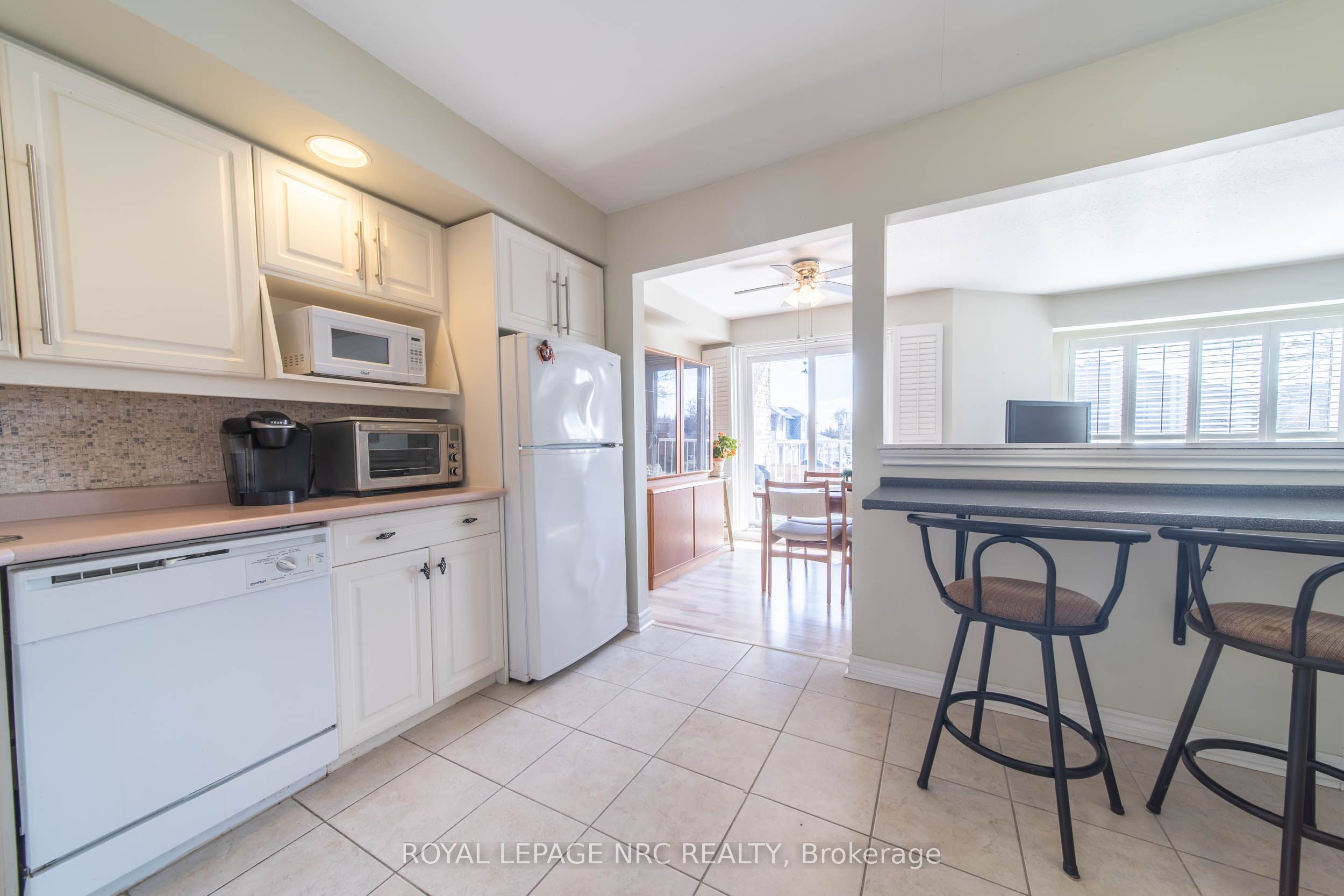 202B-1061 Vansickle Road N, St. Catharines, ON, L2S 2X4 photo 5