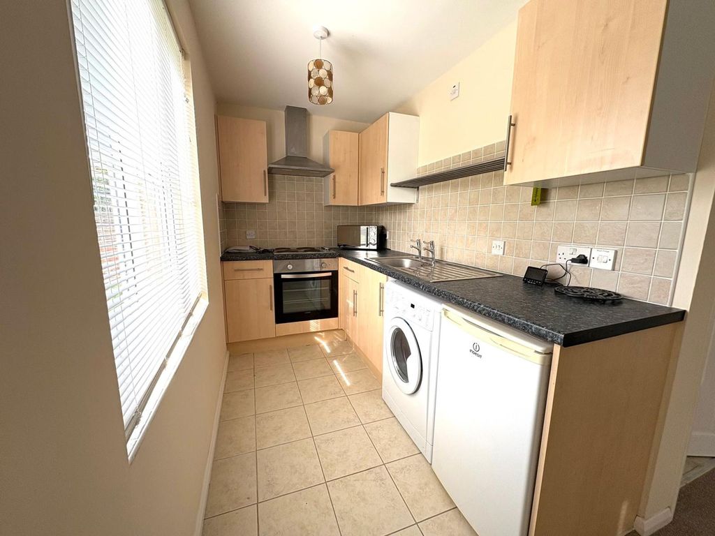 Additional image 2 of 1 bed flat for saleDeben Road, St. James Court Deben Road IP17