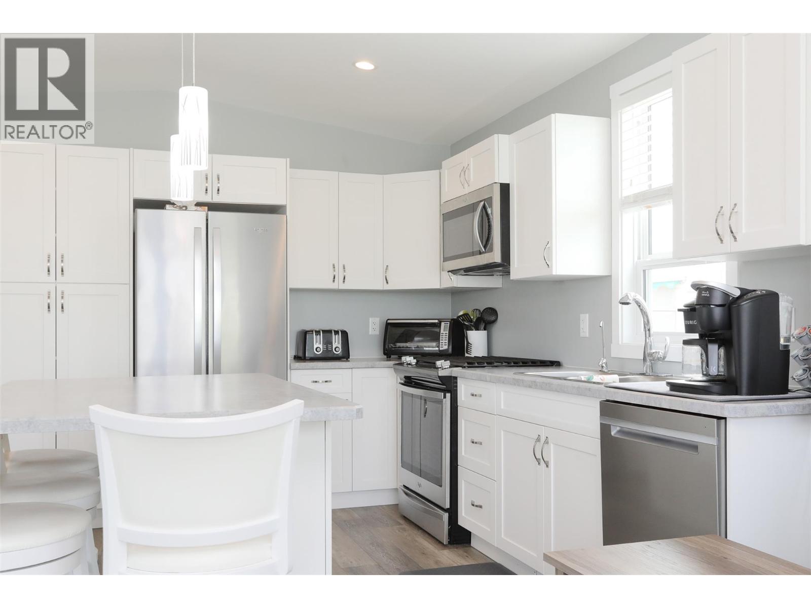 291-415 Commonwealth Road, Kelowna, BC, V1V1P4