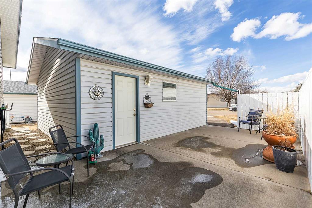 Additional image 5 of 8-1600 Strachan Road SE, Medicine Hat, AB, T1B4M3
