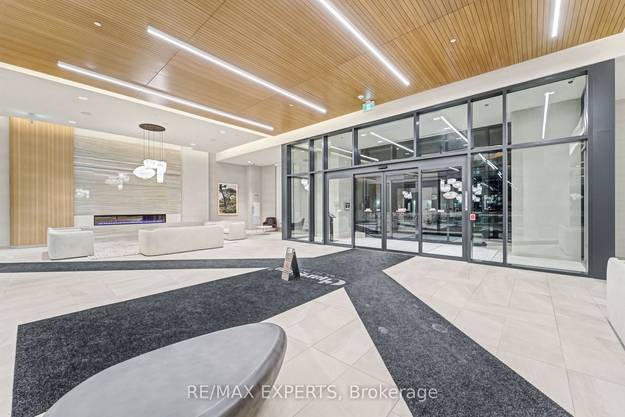 Additional image 3 of 421-8960 Jane Street, Vaughan, ON, L4K 2M9