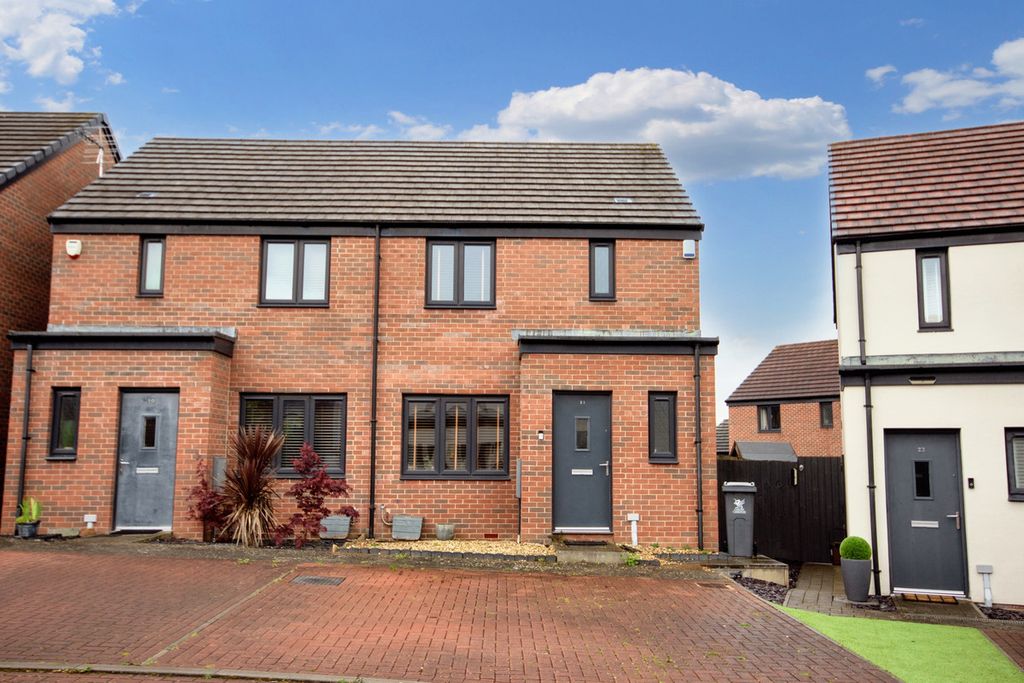 3 bed semi-detached house for saleBoyce Way, Cardiff CF3