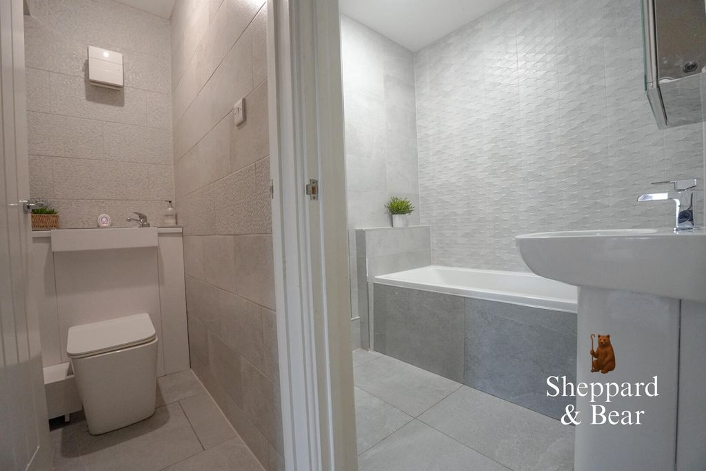 Additional image 3 of 2 bed maisonette for saleCyncoed Road, Cardiff CF23
