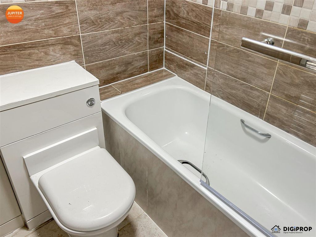 Additional image 28 of 3 bed flat for saleThe Crescent, Llandaff CF5