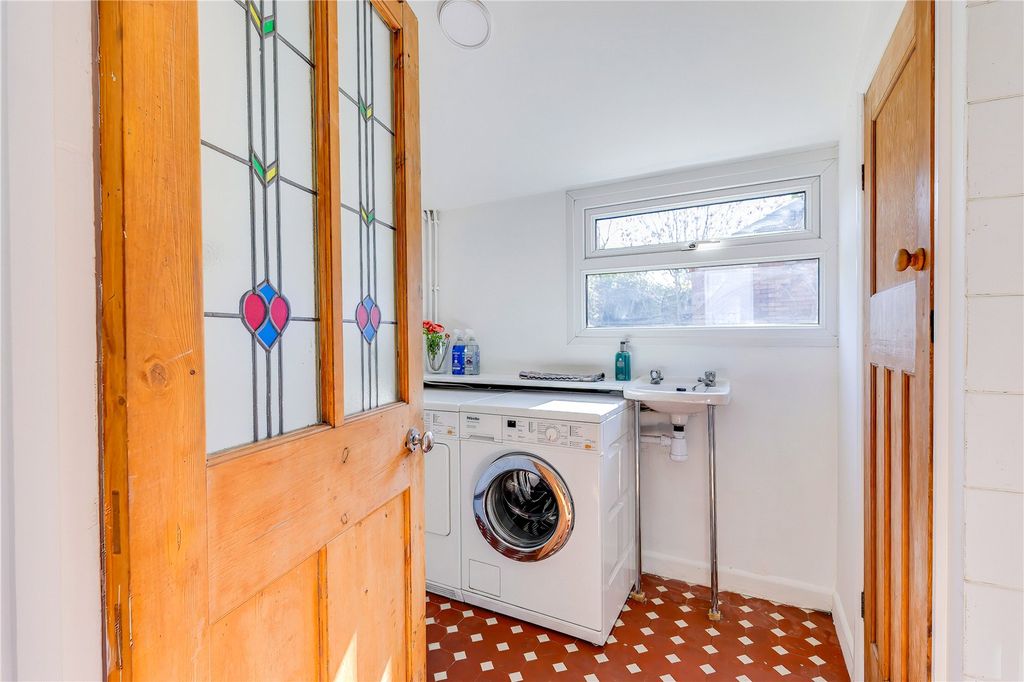 Additional image 19 of 3 bed semi-detached house for saleAlbany Road, Roath, Cardiff CF24