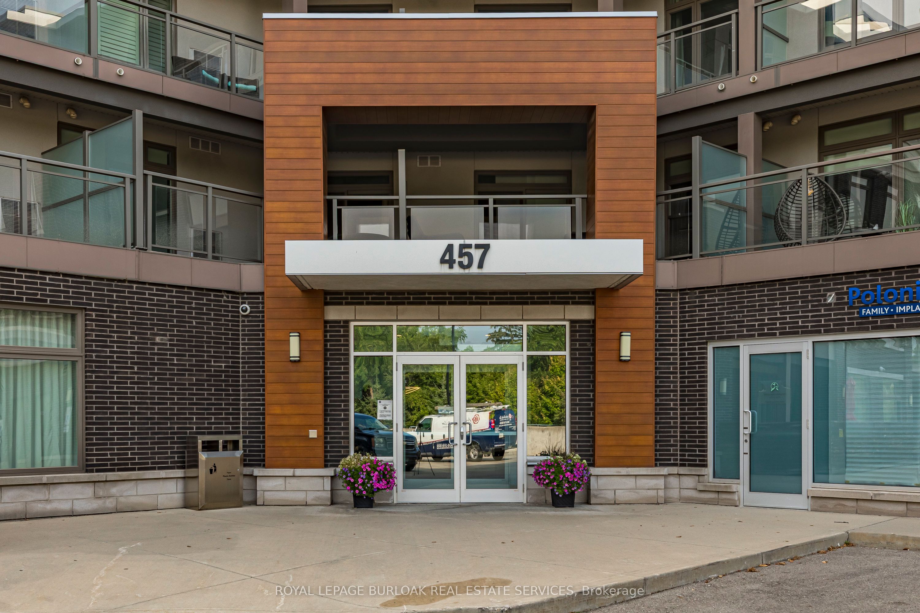 Additional image 2 of 224-457 Plains Road E, Burlington, ON, L7T 2E2