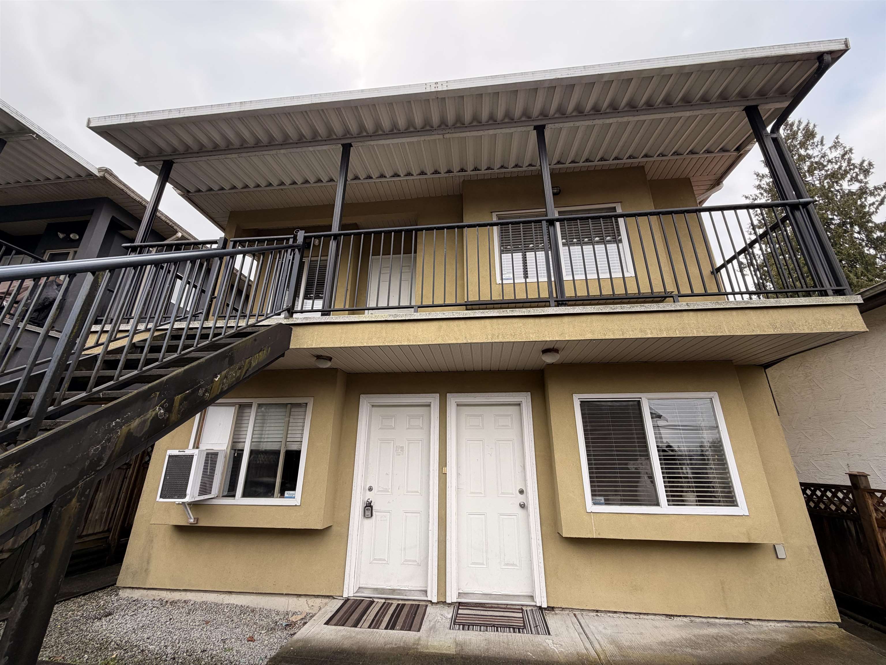 Additional image 6 of 7332 1st Street, Burnaby, BC, V3N 3S8