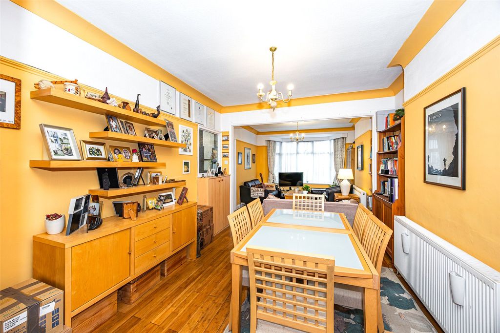Additional image 3 of 3 bed semi-detached house for saleColin Close, Colindale NW9