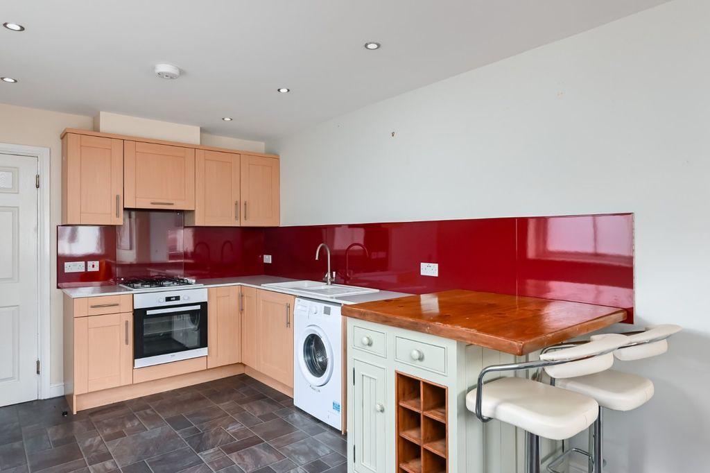 Additional image 6 of 1 bed flat for saleThe Old Chapel, Front Street, Acomb, York YO24