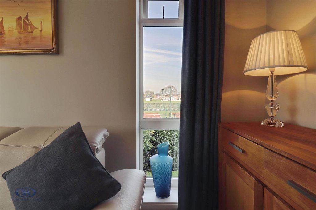 Additional image 11 of 2 bed flat for saleSandbach Road North, Alsager ST7