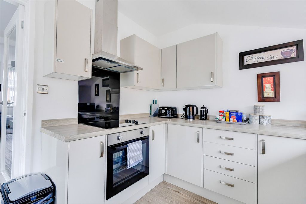 Additional image 9 of 3 bed terraced house for saleTalygarn Street, Cathays, Cardiff CF14