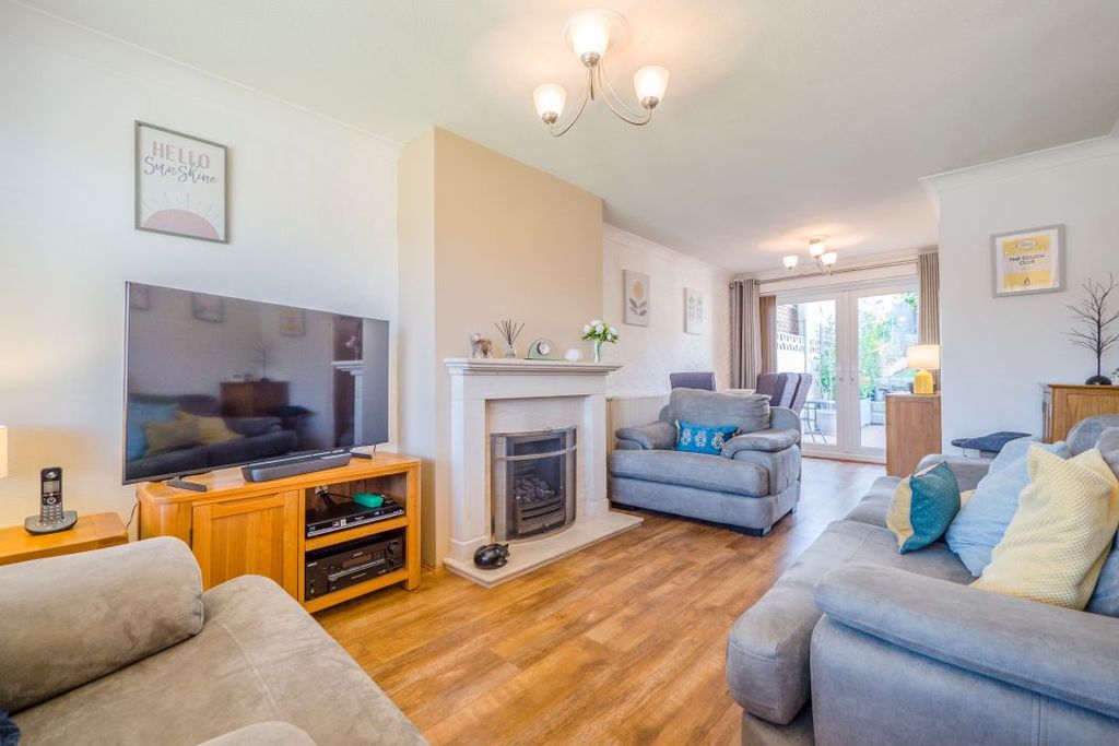 Additional image 9 of 3 bed semi-detached house for salePinewood Crescent, Penylan, Cardiff CF23