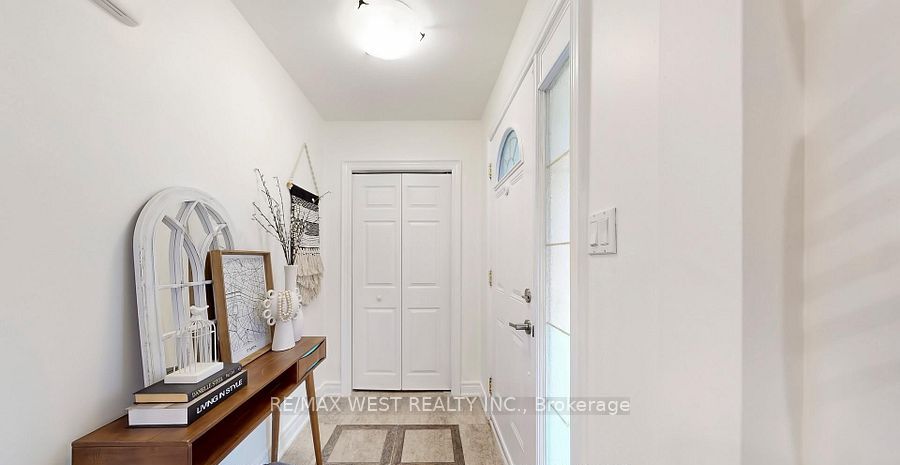 Additional image 3 of 194 Sewell Drive, Oakville, ON, L6H 1E4