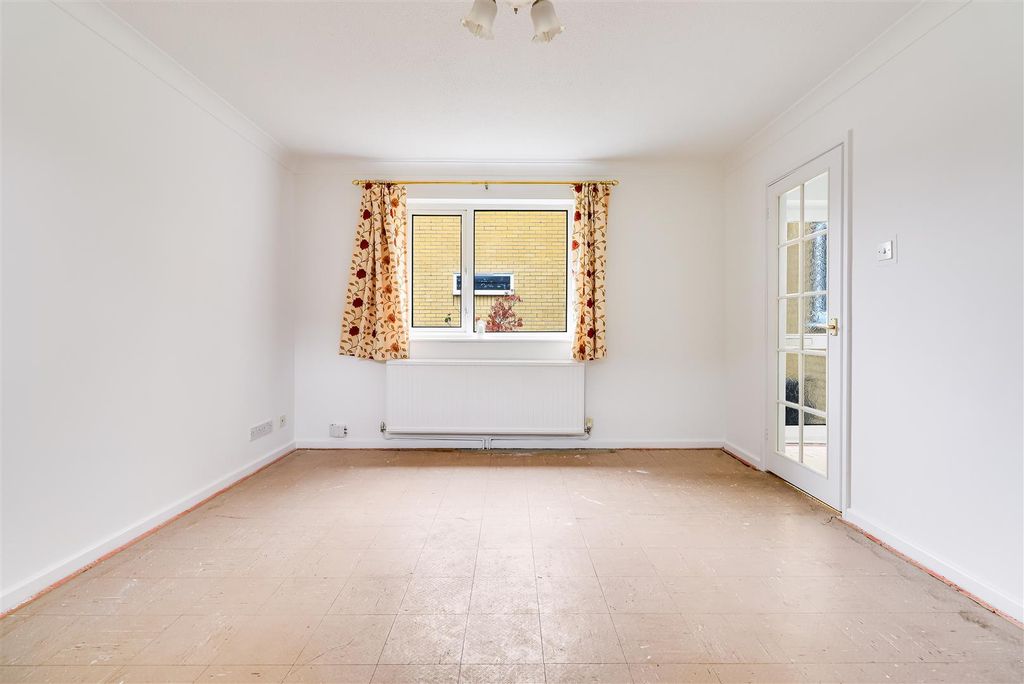 Additional image 2 of 2 bed semi-detached bungalow for saleSherbourne Court, Cambridge CB4