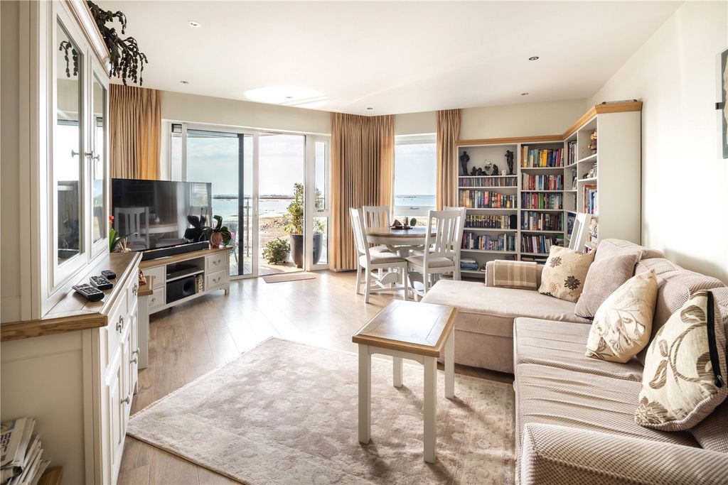 Additional image 3 of 2 bed flat for saleHavre Des Pas, St Helier, Jersey JE2