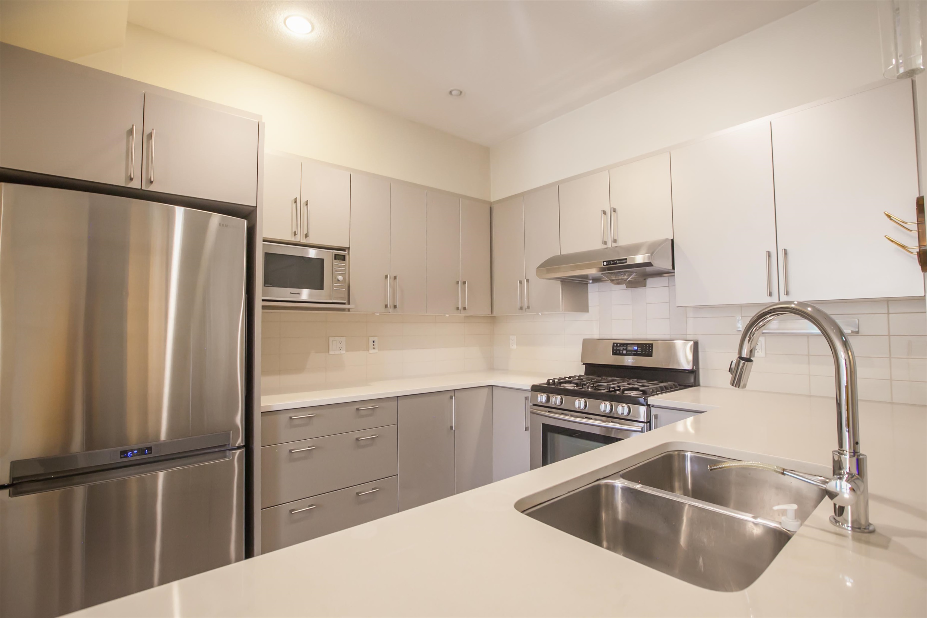 Additional image 4 of 2-8000 Bowcock Road, Richmond, BC, V6Y 1B9