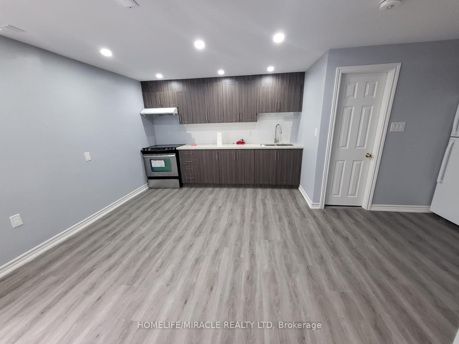 Additional image 5 of Bsmt-25 Silent Pond Crescent, Brampton, ON, L6V 4R6