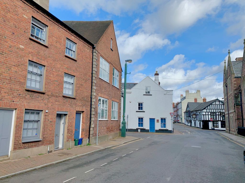 4 bed terraced house for saleAlmshouse Street, Monmouth NP25