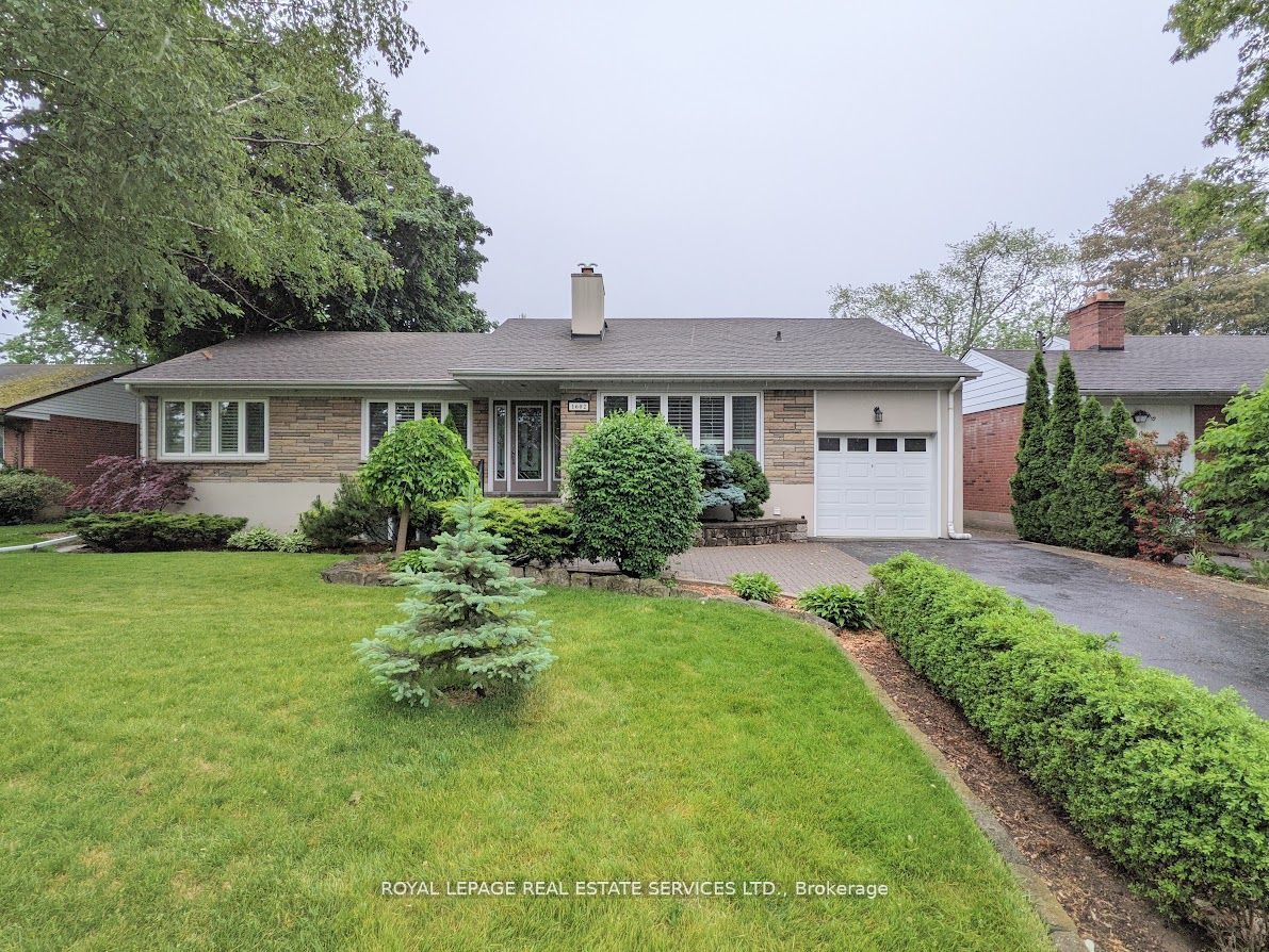 1602 Lincolnshire Boulevard, Mississauga, ON, L5E 2S7