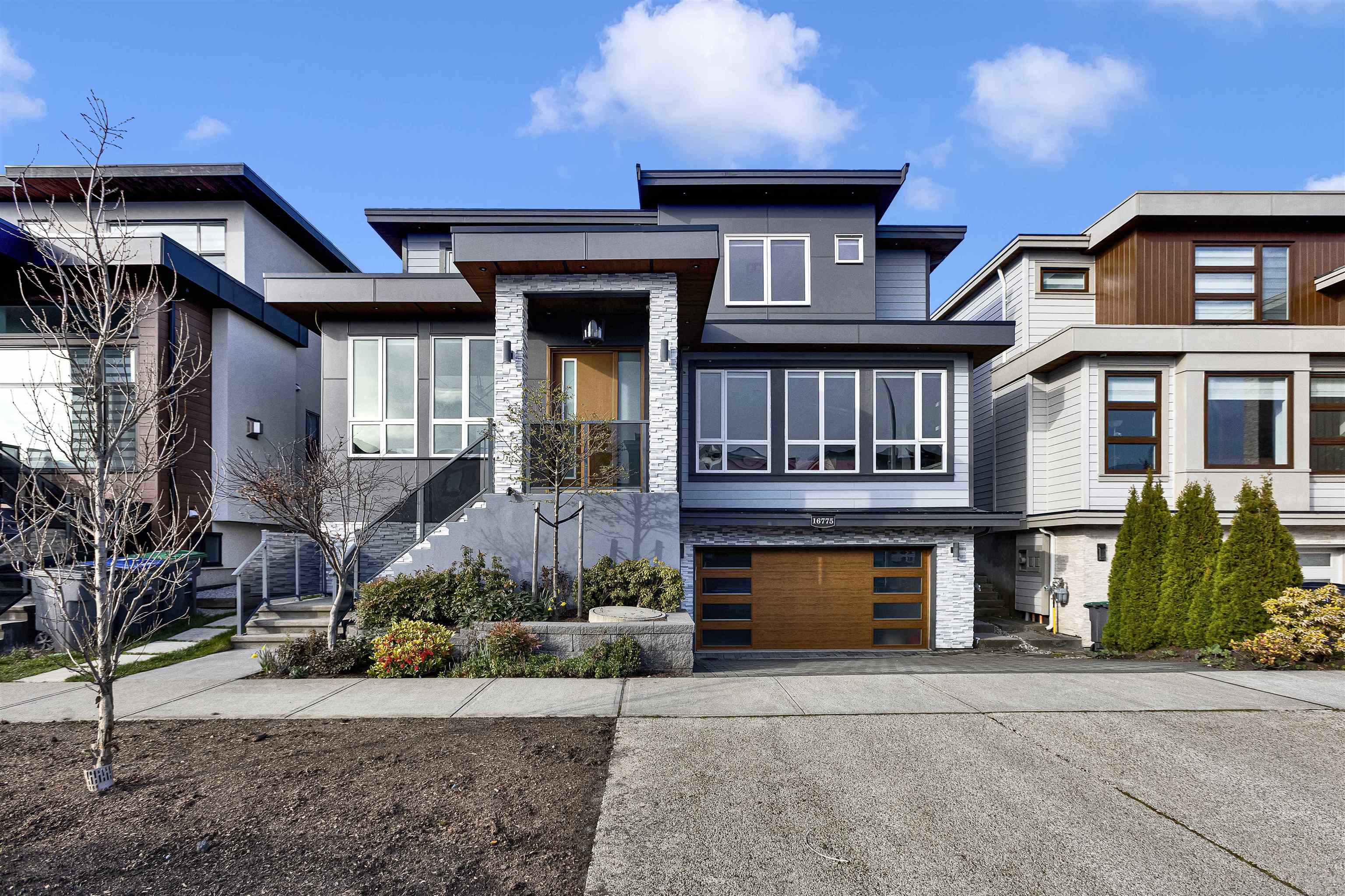 Additional image 2 of 16775 18b Avenue, Surrey, BC, V3Z 1A2