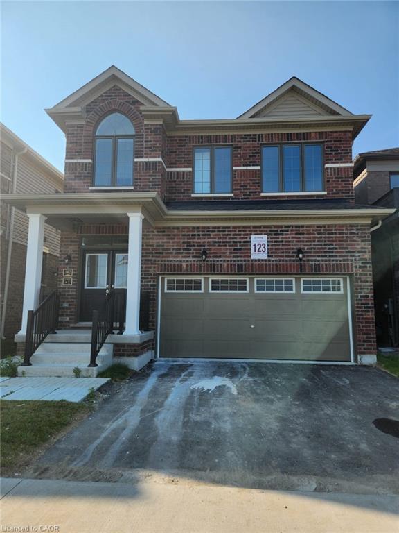 142 Nottingham Road, Barrie, ON, L9J 0L7