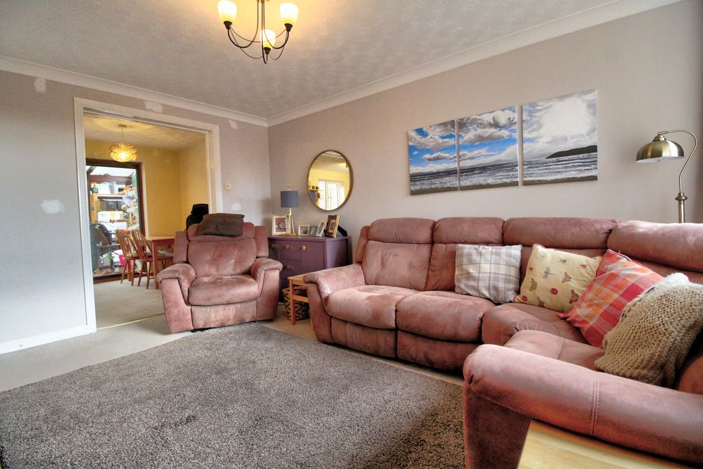 Additional image 7 of 3 bed detached house for saleKier Hardie Drive, Newport NP19