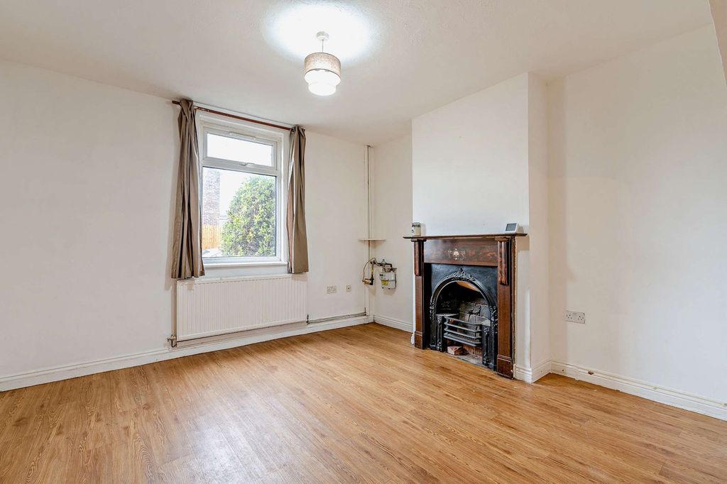 Additional image 3 of 3 bed terraced house for saleNewport Road, Caldicot NP26