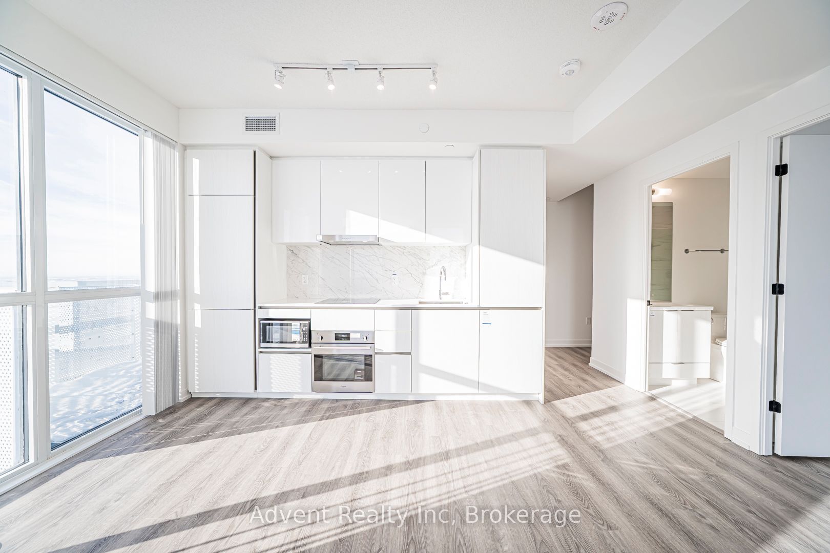 5512-8 Interchange Way, Vaughan, ON, L4K 0R2 photo 5