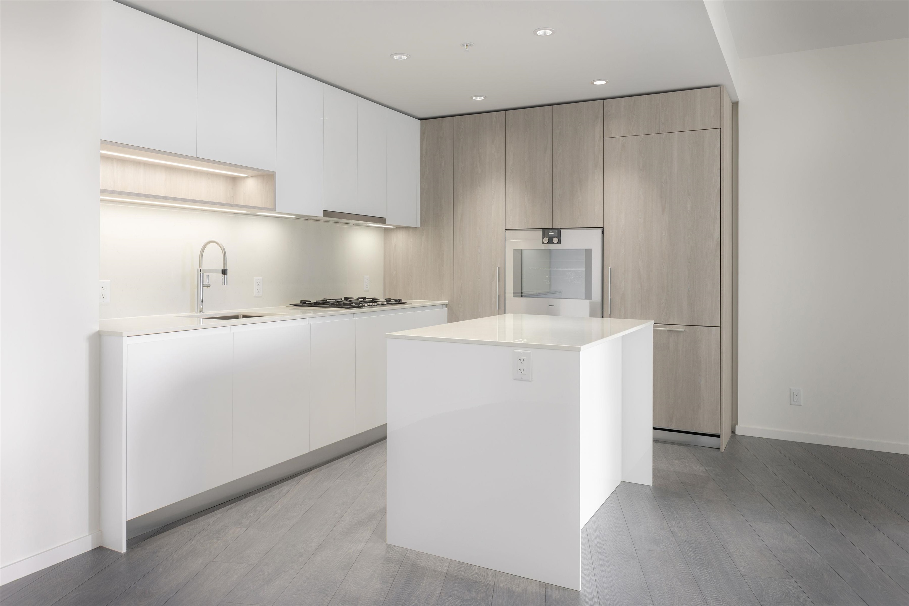 641-6500 Minoru Boulevard, Richmond, BC, V6Y 0N2