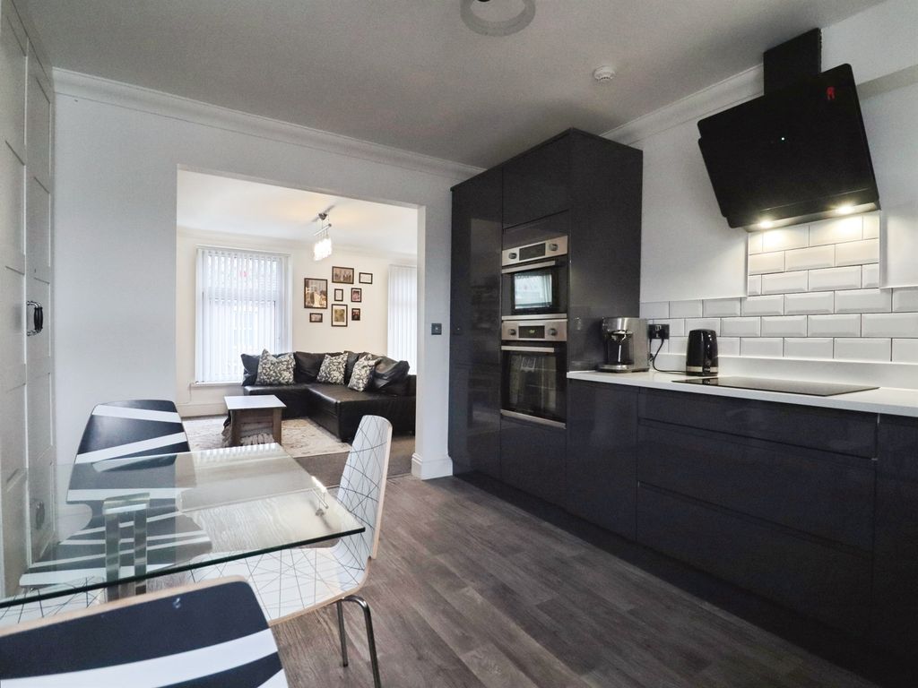 Additional image 18 of 2 bed flat for saleLower Cathedral Road, Cardiff CF11