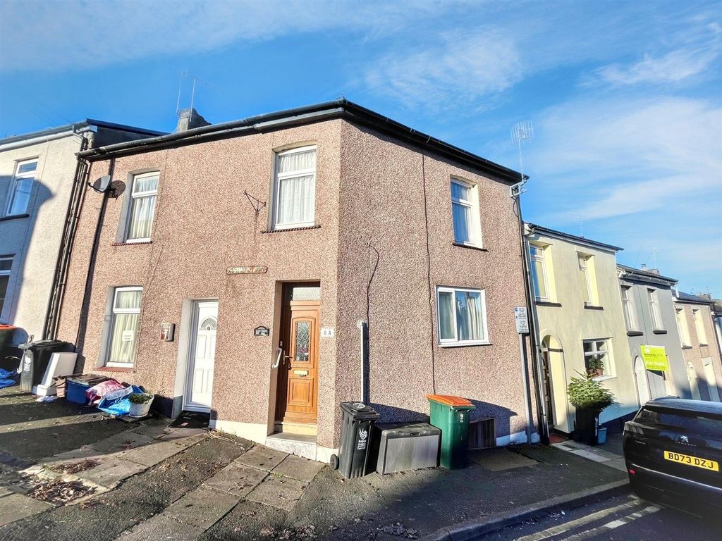 3 bed terraced house for saleSt. Woolos Road, Newport NP20